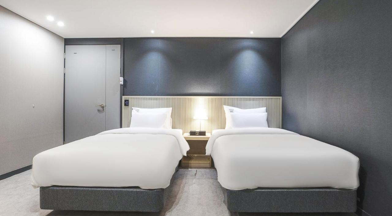 Jj Hotel Szongnam Kültér fotó