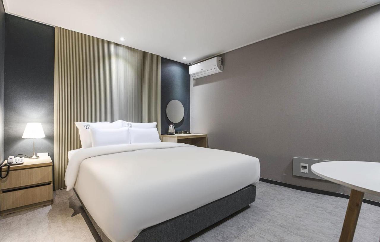 Jj Hotel Szongnam Kültér fotó