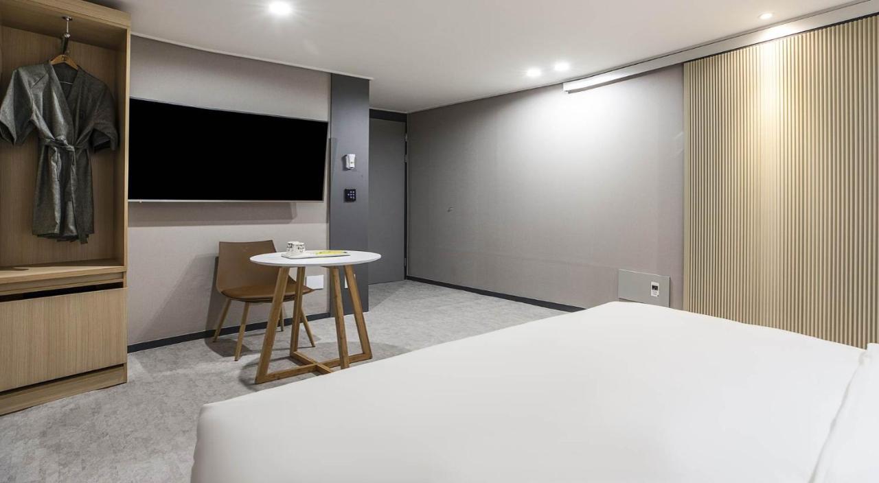 Jj Hotel Szongnam Kültér fotó